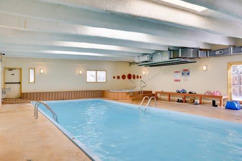 1 Mi to Dillon Reservoir: Condo Retreat in Frisco! Apartment in Frisco