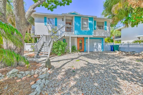 Canal-front Gem w/ Pool & Hot Tub in Anna Maria House in Anna Maria Island