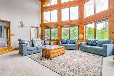 Waterfront Central Wisconsin Cabin w/ Indoor Pool! House in Wisconsin