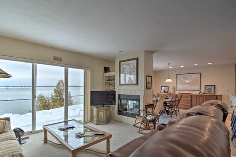 Lakefront De Tour Village Home w/ Deck & Fire Pit! House in Michigan