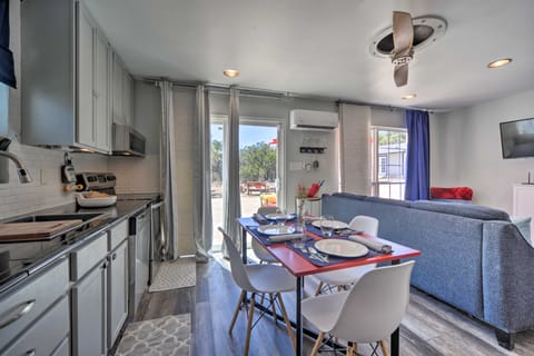 Family Friendly Hill Country Home: 13 Mi to Lake! Apartment in New Braunfels