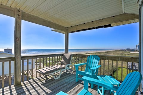 Terramar Beach & Pool Access: West Galveston Home! House in Galveston Island