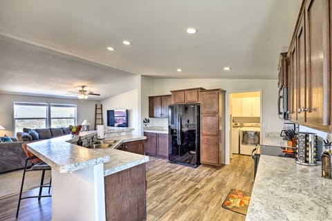 Desert Escape Off I-10 w/ Over 1 Enclosed Acre! House in Arizona