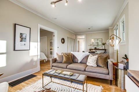 Stay & Play in South Denver! 7 Mi to LoDo House in Englewood