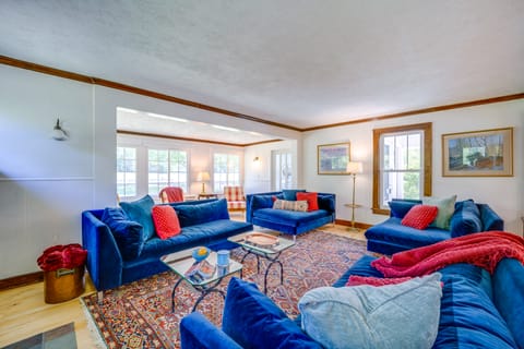 5 Mi to Schuss Mtn: Family Getaway w/ Game Room House in Michigan
