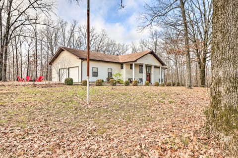 40-Acre Poplar Bluff Nature Lovers Paradise! House in Ozark Mountains