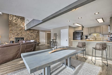 Stunning Condo in Fraser w/ Mountain Views! Apartment in Fraser