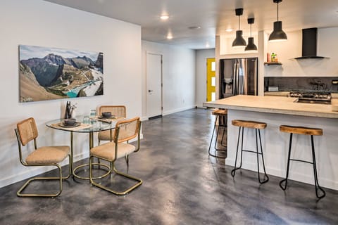 Modern Missoula Home ~ 2 Miles to Downtown! House in Missoula