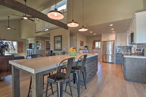 Picturesque Farmhouse on Working Almond Ranch House in Sierra Nevada