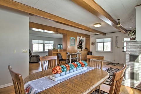 Cozy Postville Retreat w/ Fireplaces & Yard! House in Iowa