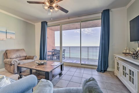 PCB Resort Condo w/ Ocean Views, Pool Access! Apartment in Panama City Beach