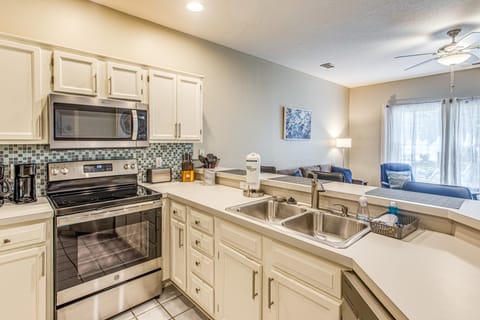 Golf Villa Near Sunset Beach & Intracoastal! Apartment in Sunset Beach