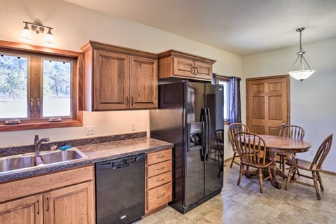 Quiet Newcastle Apartment w/ Step-Free Access Apartment in Black Hills