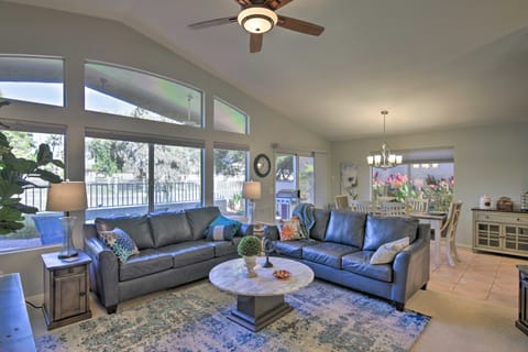 Snowbird & Golfer Oasis! Lake-View Peoria Retreat House in Sun City West