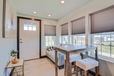 One-of-a-Kind Container Home on Mount Vernon Farm! House in Ozark Mountains