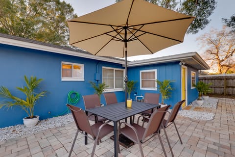 Calming Getaway: 9 Mi to Clearwater Beach! House in Dunedin