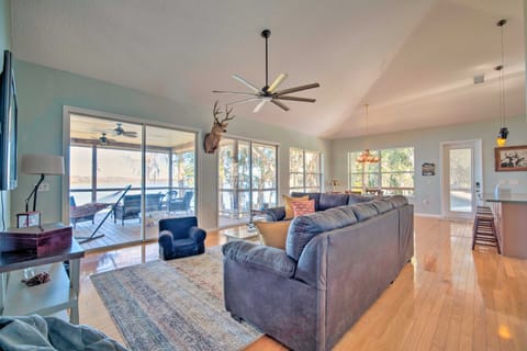 Waterfront Home w/ Private Dock in Crystal River House in Florida