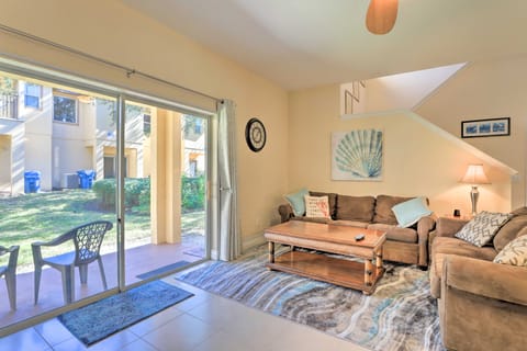 Family Theme Park Hub! Resort Retreat in Davenport Apartment in Four Corners