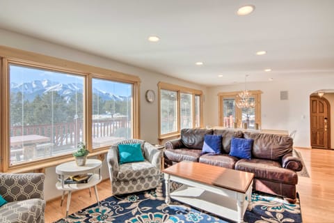 Buena Vista Oasis w/ Mtn Views, 3 Mi to Dtwn! House in Park County