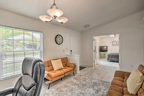 Canalfront Cape Coral Escape - ADA Friendly! House in Cape Coral