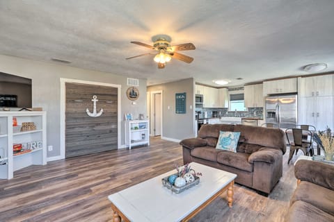 Family-Friendly South Padre Island Escape w/ Grill House in South Padre Island