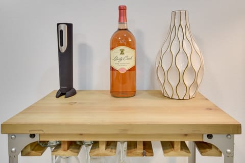 Relaxing Lubbock Studio ~ 6 Mi to Texas Tech Apartment in Lubbock