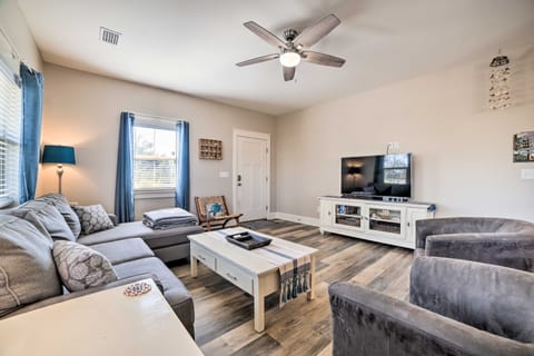 Mexico Beach Getaway w/ Patio - Steps to Beach! House in Mexico Beach