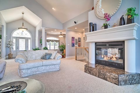 Spacious Baneberry Home w/ Lake Douglas Views! House in Baneberry