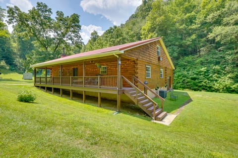 Serene Mountain Retreat on 40 Acres w/ Fire Pit! House in Ohio