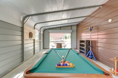 Blairsville ‘Cabin in the Pines’ 1 Mi to Lake House in Union County