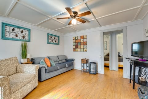 'Cabana Sol' Cabin: 4 Mi to Garner State Park House in Rio Grande