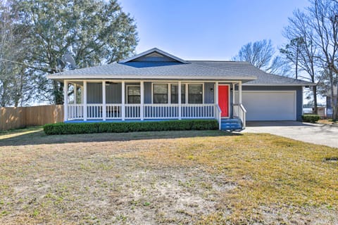 Updated Waterfront Escape w/ Dock & Fire Pit House in Alabama