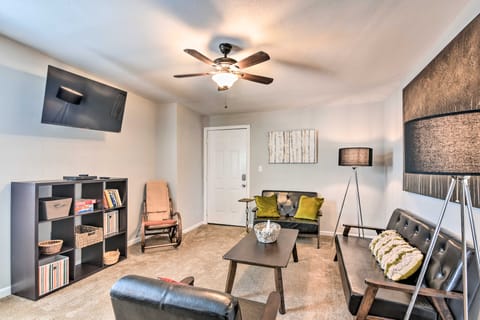 Sun, Sand & Explore! Coastal Galveston Hideaway Apartment in Galveston Island