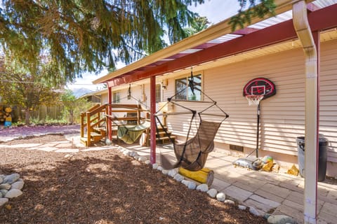 Private Yard, Walk to River: Buena Vista Retreat! House in Buena Vista
