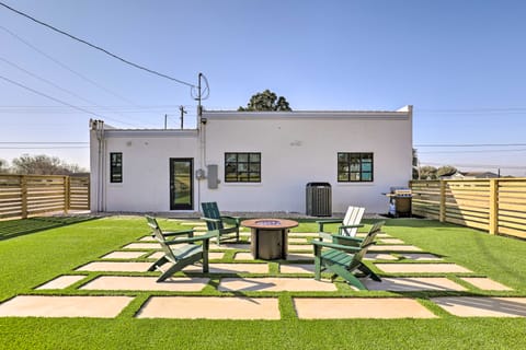 Unique Texas Home in Converted Gas Station! House in Texas