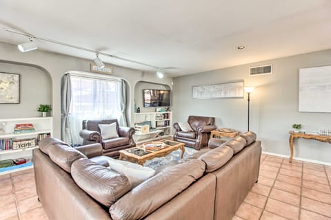 Delightful Family Getaway w/ Covered Patio! House in Catalina Foothills