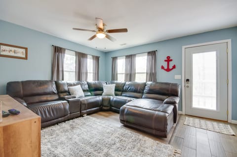 Dock & Furnished Deck: Lakefront Gravois Mills Gem House in Lake of the Ozarks