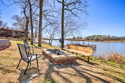 Lakefront Fort Towson Home: Private Dock & 3 Decks House in Oklahoma