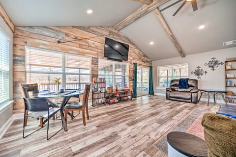 Lakefront Fort Towson Home: Private Dock & 3 Decks House in Oklahoma