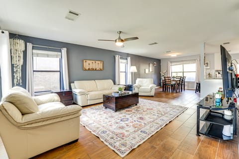 New Braunfels Escape, Walk to Gruene Hall! House in New Braunfels