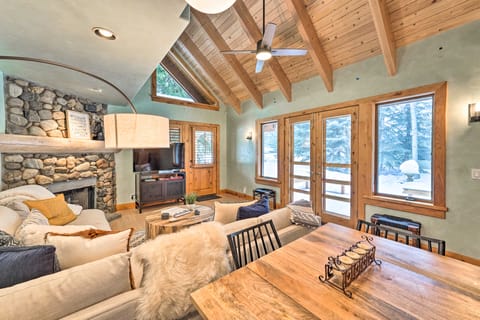 Sun Valley Family House w/ Fire Pit & Grill! House in Ketchum