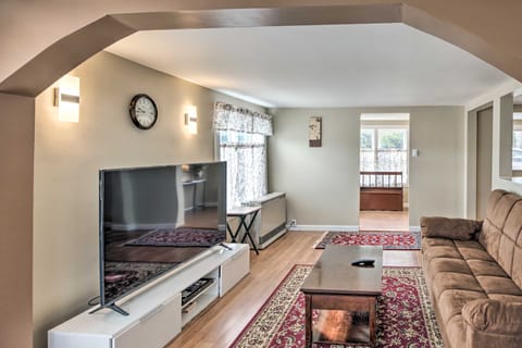 Historic Meredith Home: Walk to Town Center! House in Meredith