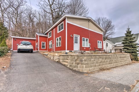 Historic Meredith Home: Walk to Town Center! House in Meredith