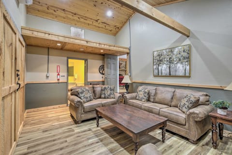 Blairsville Tiny Home w/ Covered Furnished Deck! House in Union County