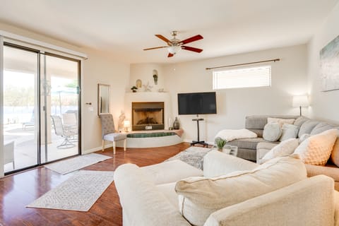 Hike, Bike, Bring Your Pets! Mtn-View Tucson Home House in Tortolita