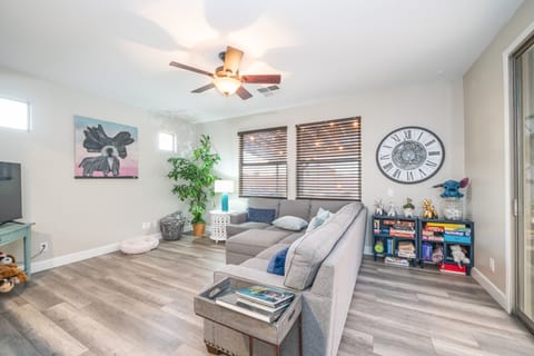 Pool & Patio: Family-Friendly Goodyear Home! House in Goodyear