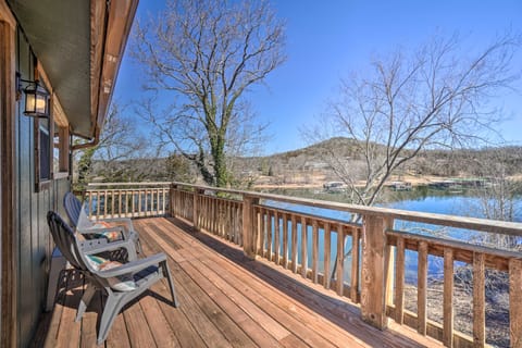 Lakefront Shell Knob Home w/ Deck & Gas Grill House in Shell Knob