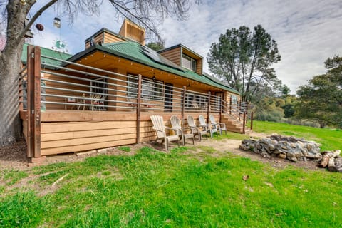 Luxury Auberry Retreat in Sierra National Forest House in Sierra Nevada