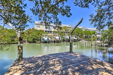 Tropical Waterfront Home: Central Location! House in Indian Rocks Beach