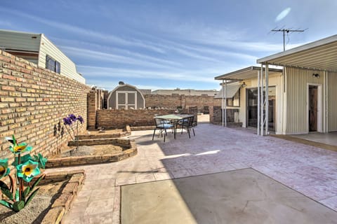 Cozy Yuma Retreat w/ Furnished Patio & Grill! House in Fortuna Foothills